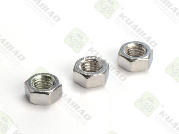 復(fù)合弓弓瞄頭螺絲的型號(hào)（復(fù)合弓瞄具安裝）