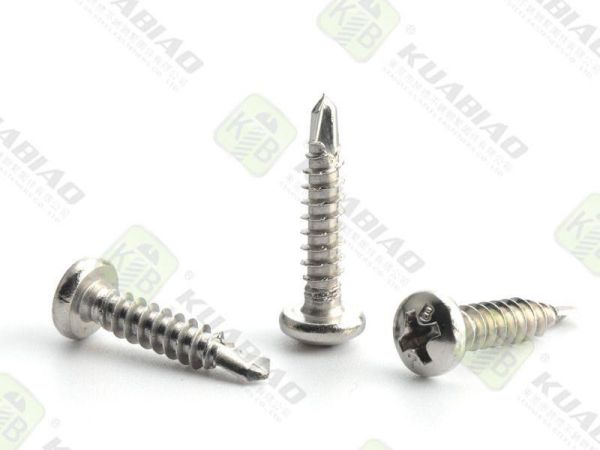 碳鋼q235法蘭家具螺絲報(bào)價(jià)(碳鋼q235法蘭家具螺絲報(bào)價(jià)多少)